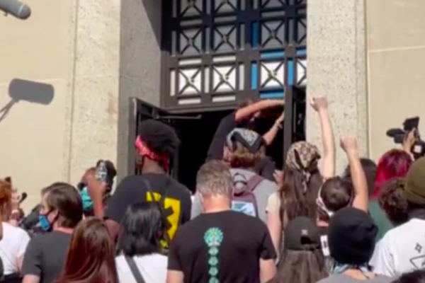 BREAKING: Climate Extremists Attack Department of Interior in Riot, Besiege Doors
