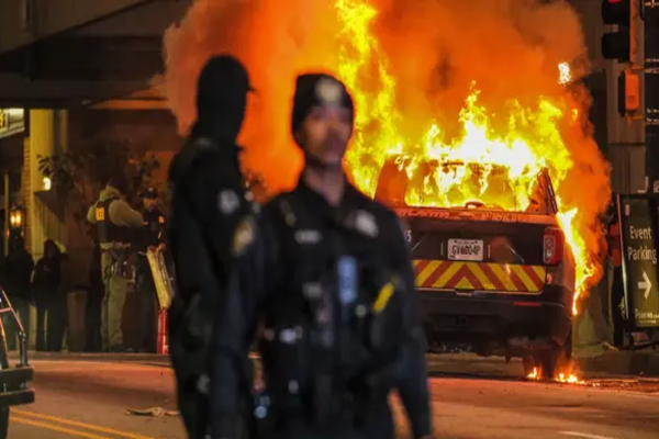 It’s Happening AGAIN – Leftists Riot in Atlanta, Light Police Car on Fire, Break Windows